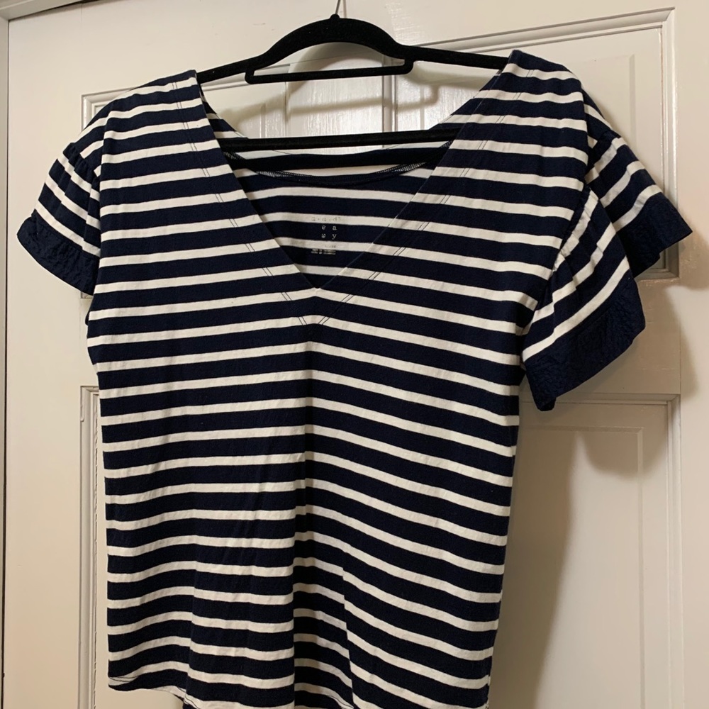 Blue & White Stripped V-Neck Tshirt